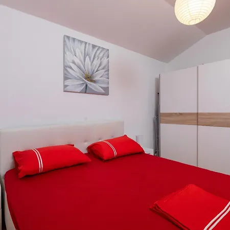 アパート L&l - Two-bedroom With Terrace